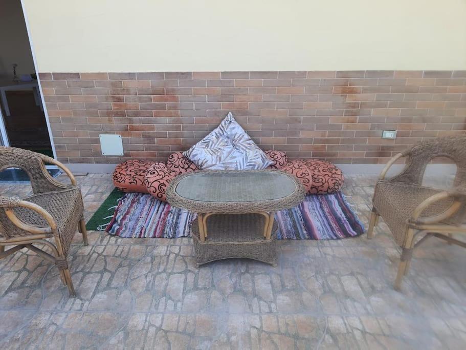 Posezení v ubytování ZED PARK VIEW Top Roof Apartment Sheikh Zayed