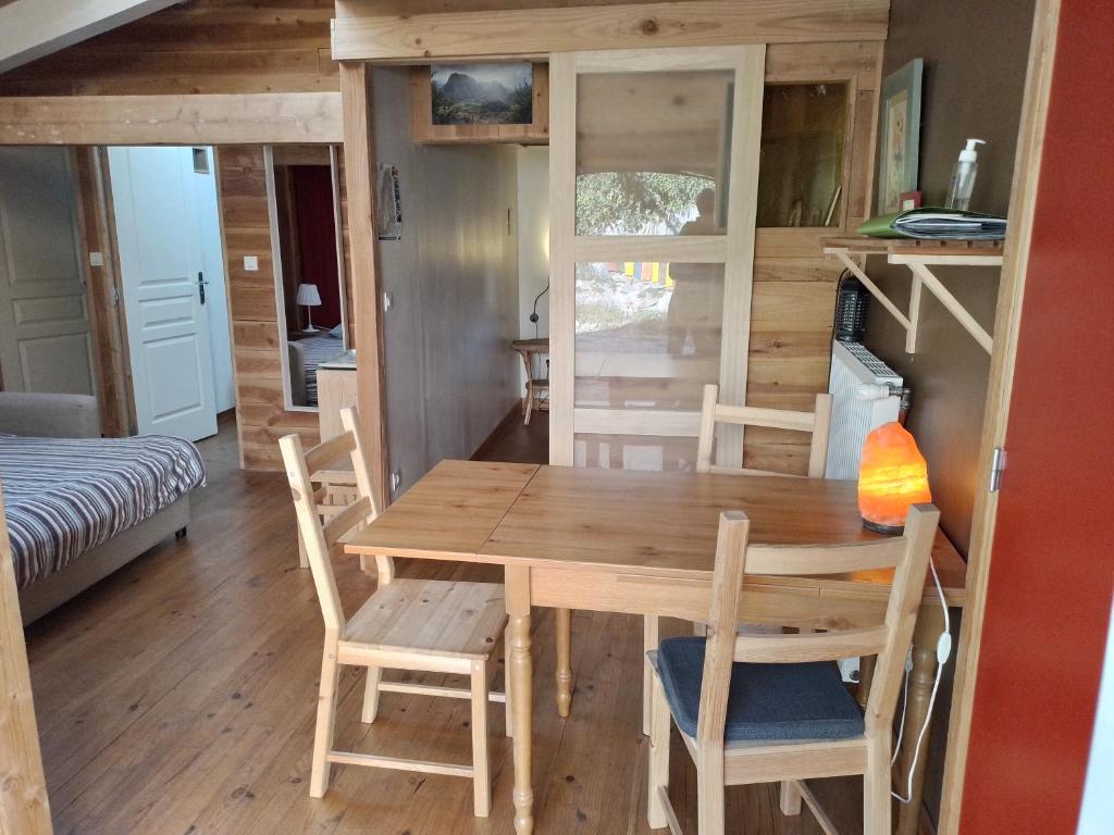 Postel nebo postele na pokoji v ubytování Le Chalet du Parc