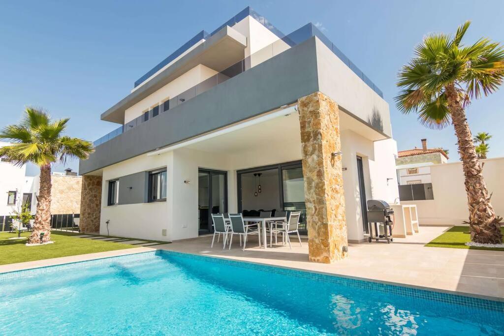 Luxury villa in Torre La Mata. (Spanien Torrevieja)