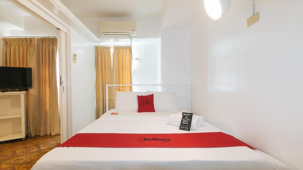 RedDoorz at The Providence Tower - Queen Room