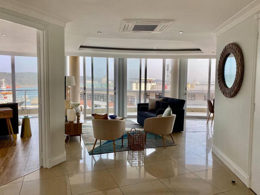 Photo inspiration: Penthouse Level Apartment Buildings With Rooftop Pool Reference: The Sails Penthouse Apartment With Exclusive Rooftop Pool Durban