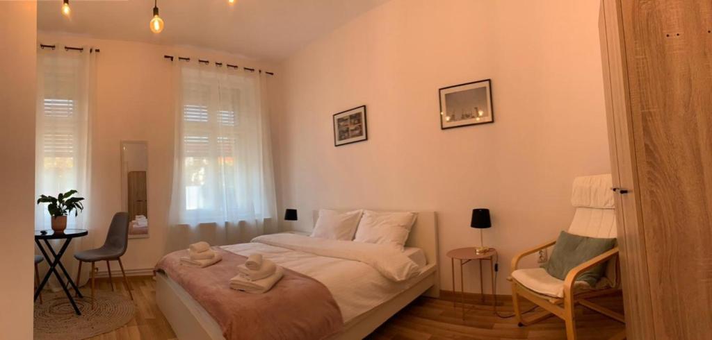 Apartament Plopilor Studios