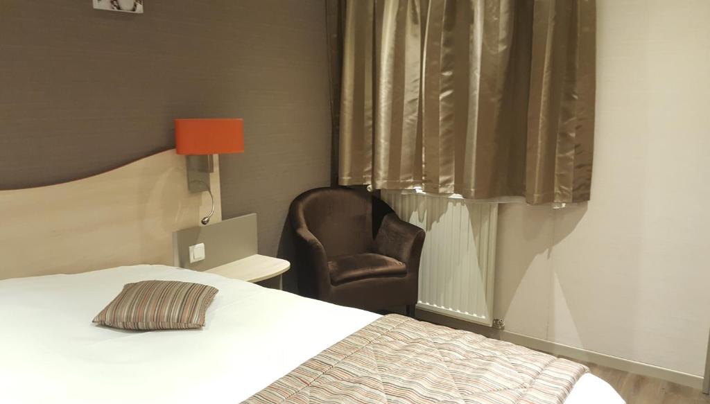 Logis Hotel au tambour - Resim 32