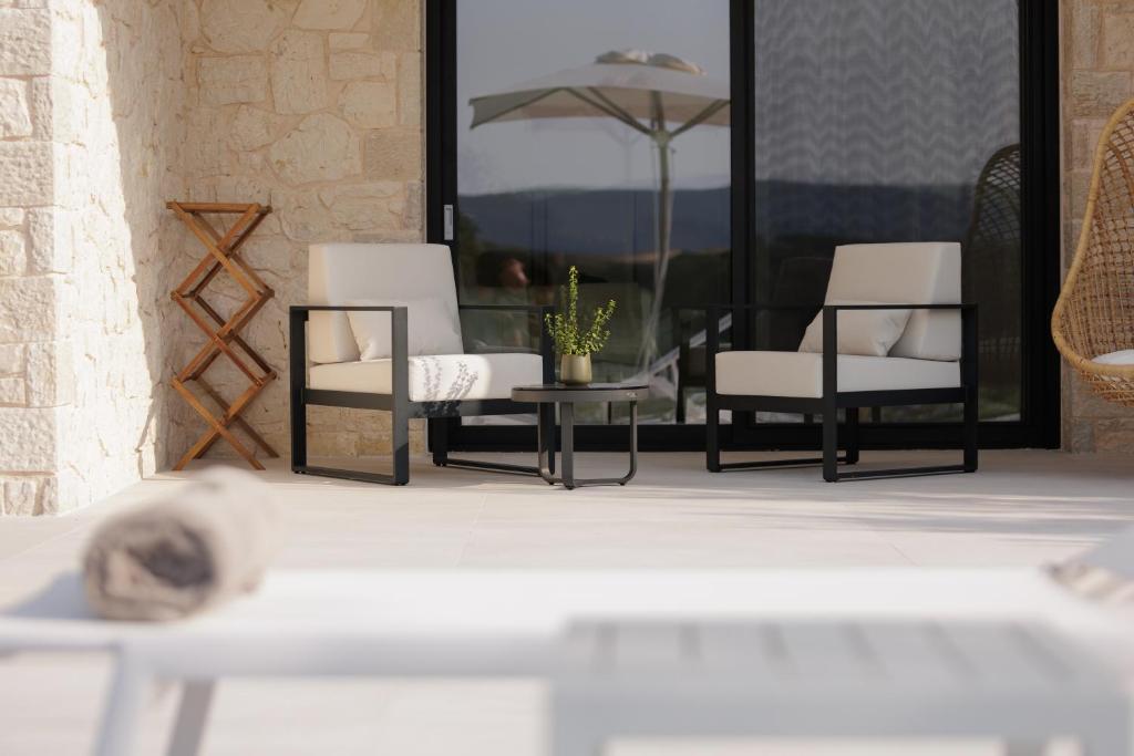 Posezení v ubytování Luxurious Villa Trinity