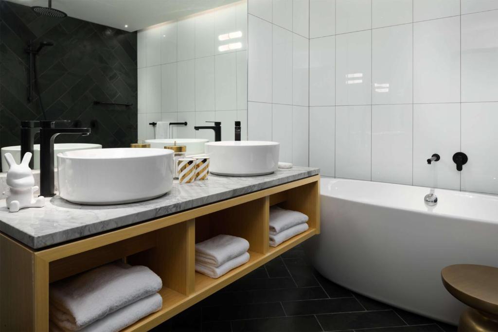 QT Wellington - Resim 7