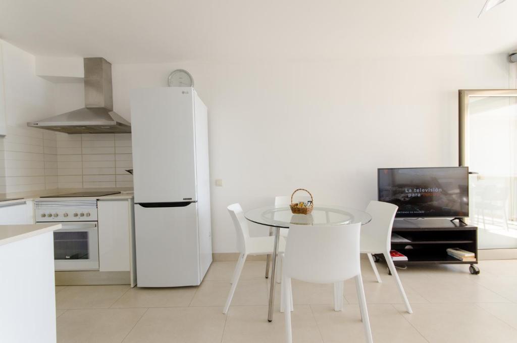 Kuchyň nebo kuchyňský kout v ubytování Vv - San Agustín Seaview Apartment