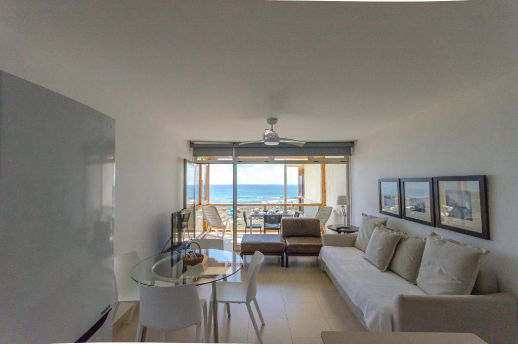 Posezení v ubytování Vv - San Agustín Seaview Apartment
