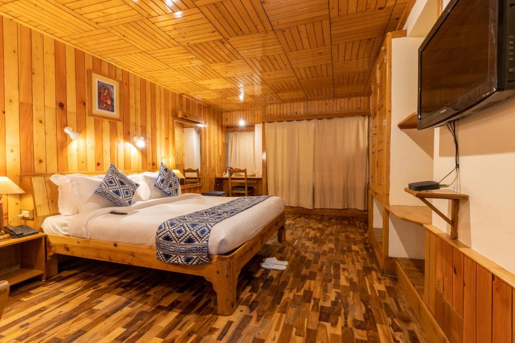 Hotel Negi's Mayflower A heritage Since 1965 - Chambre Double De Luxe Avec Vue Du Château