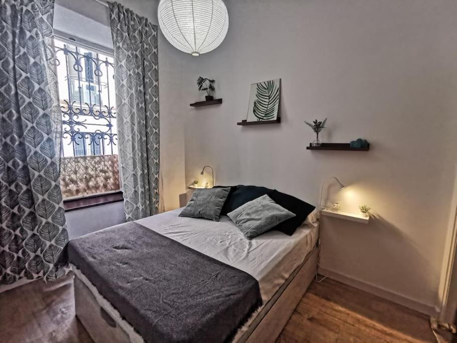Postel nebo postele na pokoji v ubytování Apartamento a 2 minutos de Plaza La Merced, Málaga