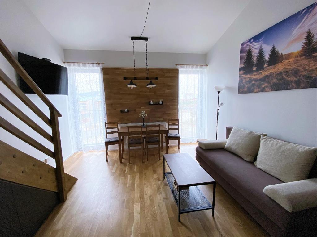 Część wypoczynkowa w obiekcie Miky Apartmán Klínovec view