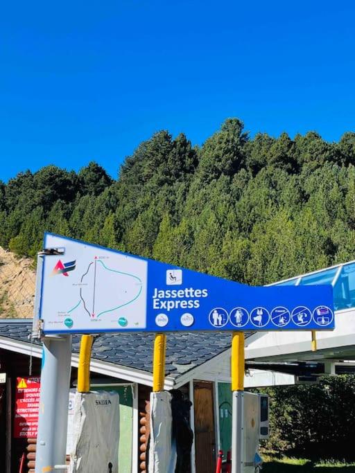 Certifikát, ocenenie alebo iný dokument vystavený v ubytovaní Studio cosy au pied des pistes avec vue