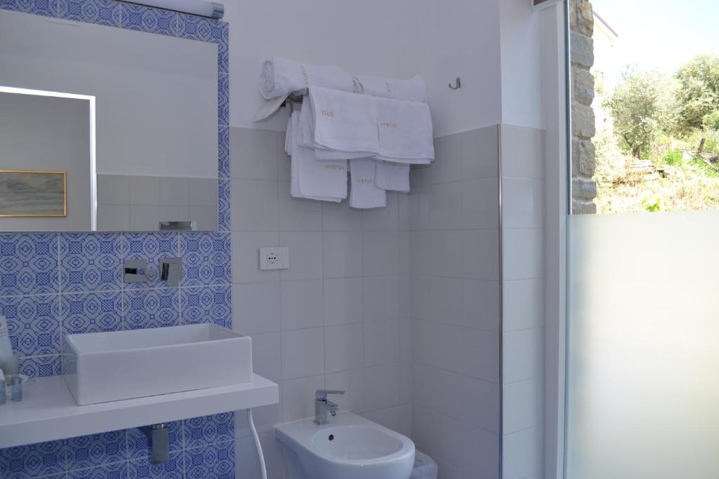 Kúpeľňa v ubytovaní HOTEL MYRTUS