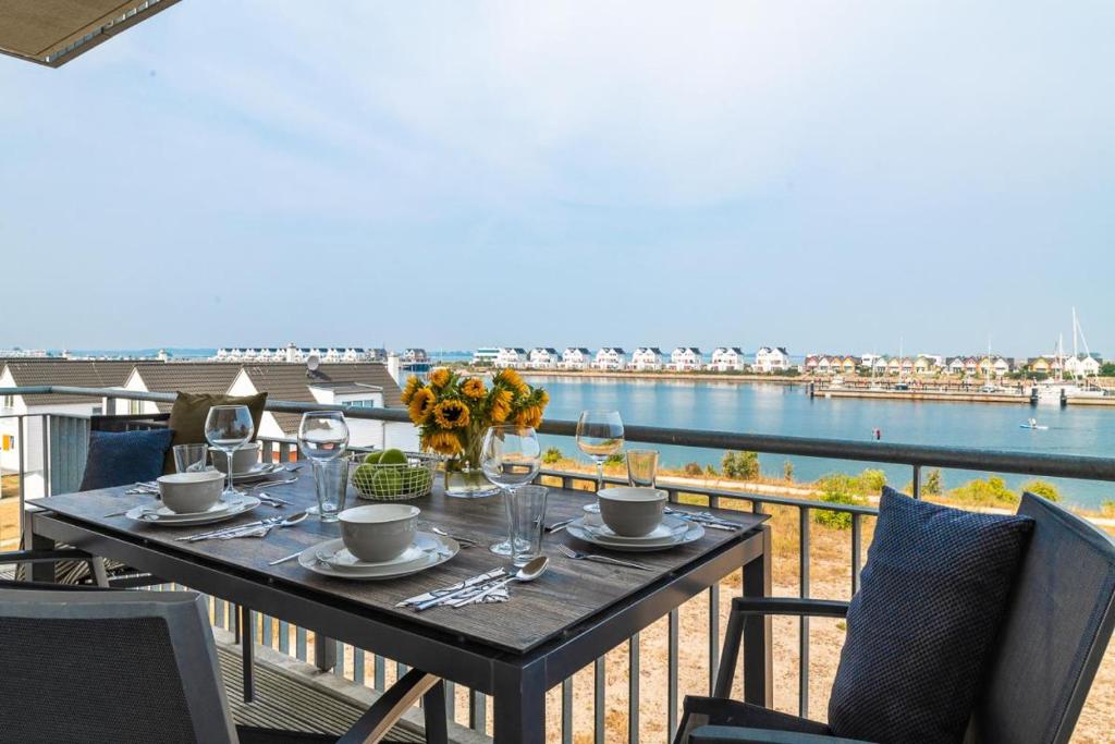 Balkón nebo terasa v ubytování Ocean Harbour- 2 OG, Balkon, Kamin