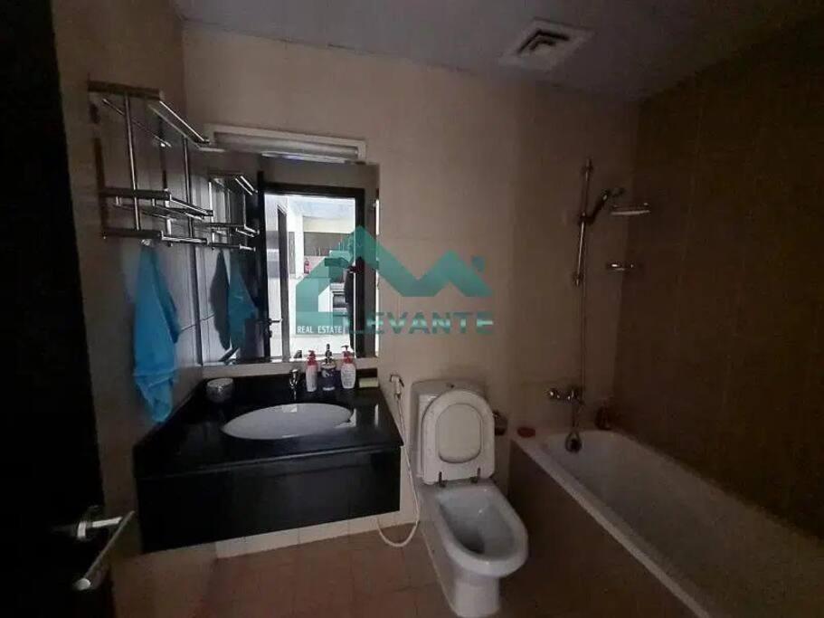 Apartment Burj Khalifa open view, Dubai, UAE