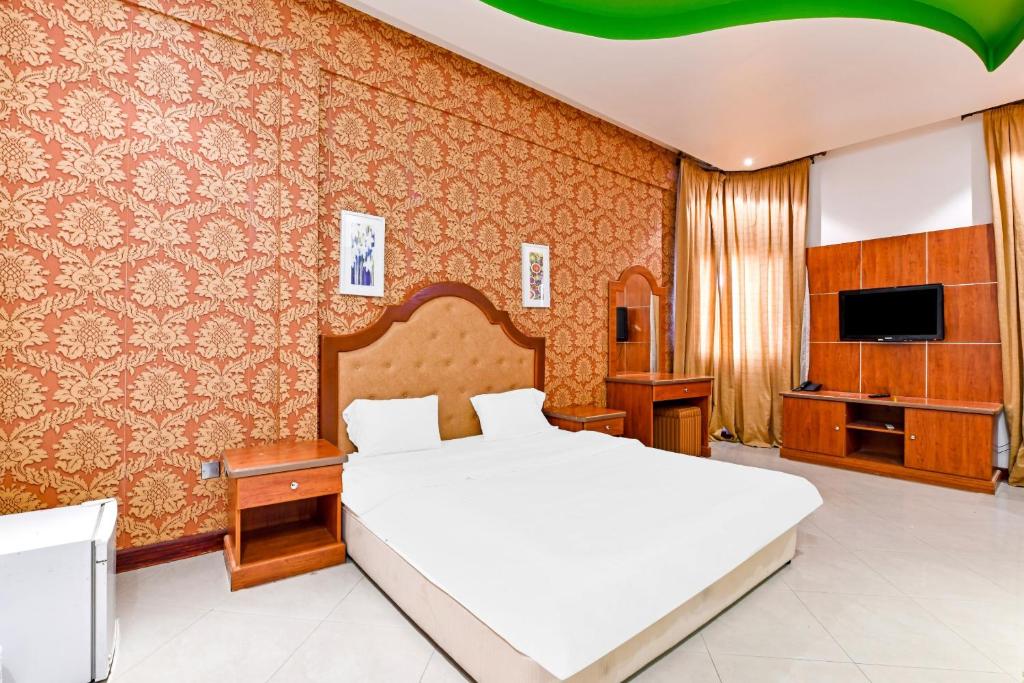 OYO 118 Revira Hotel - جناح جونيور