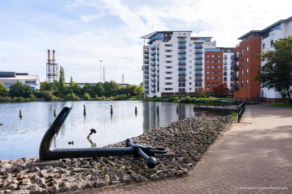 Cardiff Bay flat with water views, Cardiff (updated prices 2024)