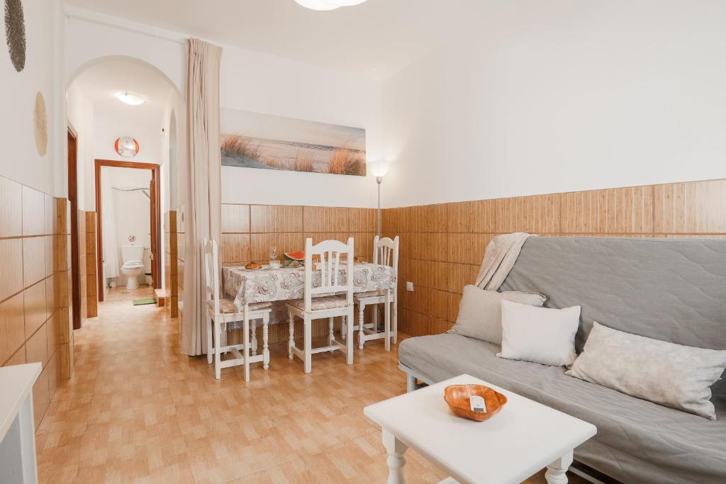 Posedenie v ubytovaní C2 - Seaside Pedregalejo 3 Bedrooms Apartment