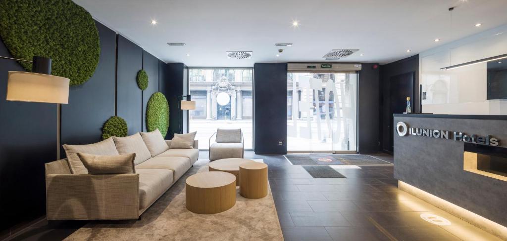 Ilunion Almirante, Barcelona – Updated 2023 Prices