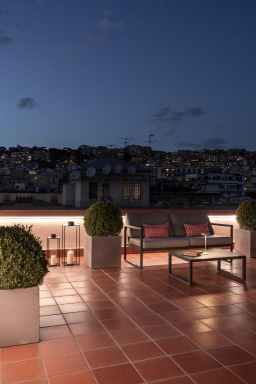Caracciolo 13 Rooftop & Suites陽台或露臺