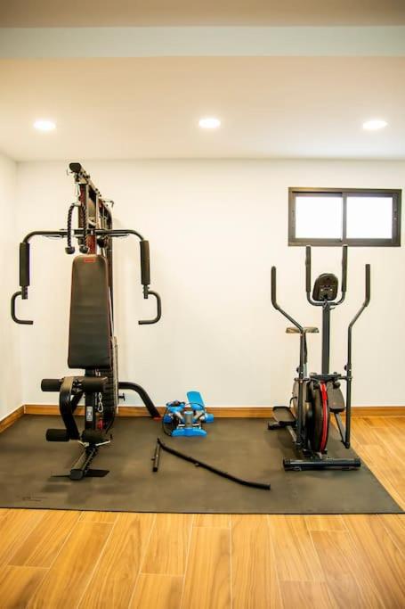 Posilňovňa alebo fitness centrum v ubytovaní Villa el Olivo