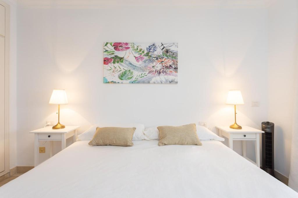 Posteľ alebo postele v izbe v ubytovaní EDEN RENTALS Duke Ocean Views with AC
