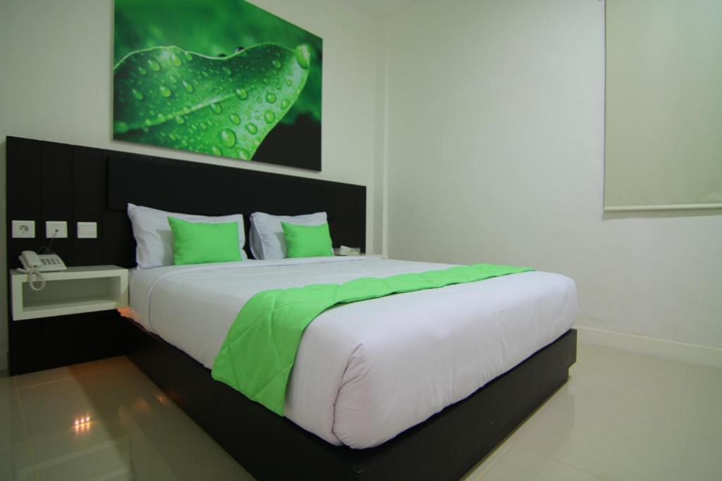 Evan Hotel - Non Smoking - Deluxe Double Room