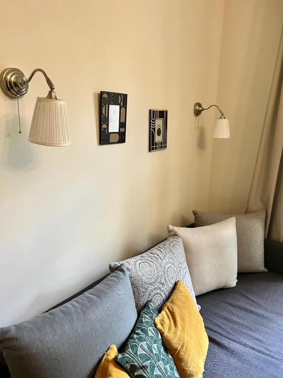 Posezení v ubytování Adorable, cosy apartment at the Heroes' Square Budapest