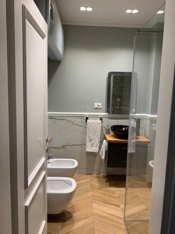 Royal apartament - Image 8