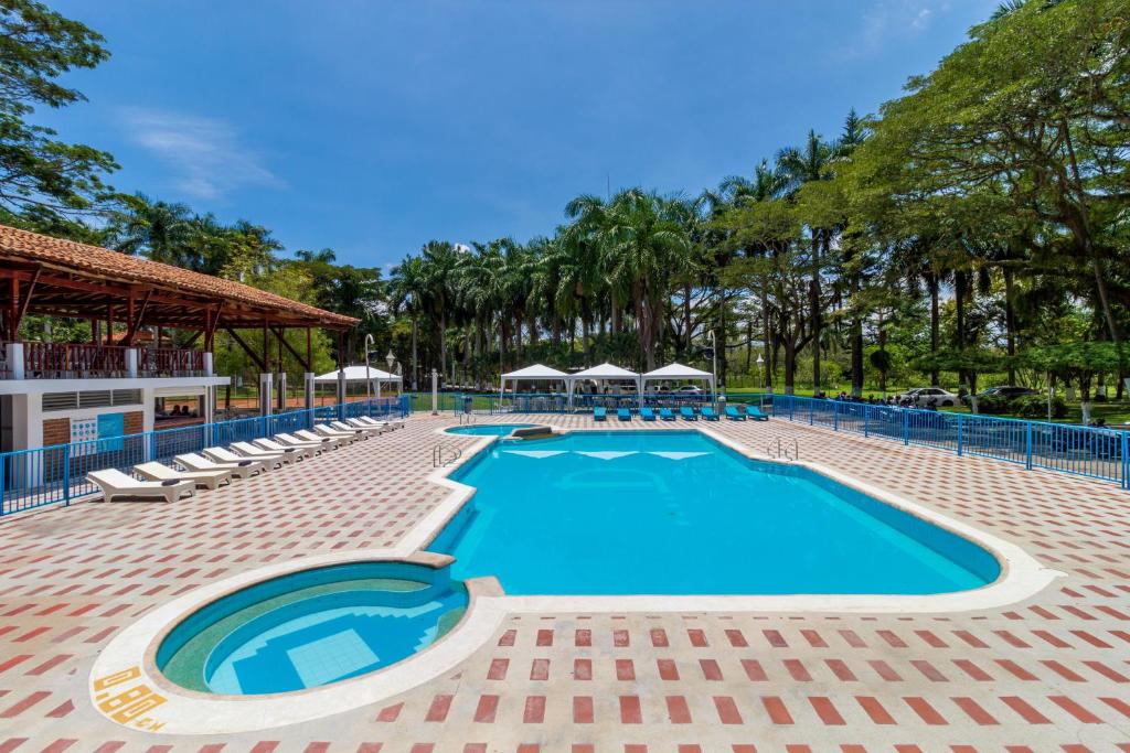 Bazén v ubytování Hotel El Danubio Campestre nebo v jeho okolí