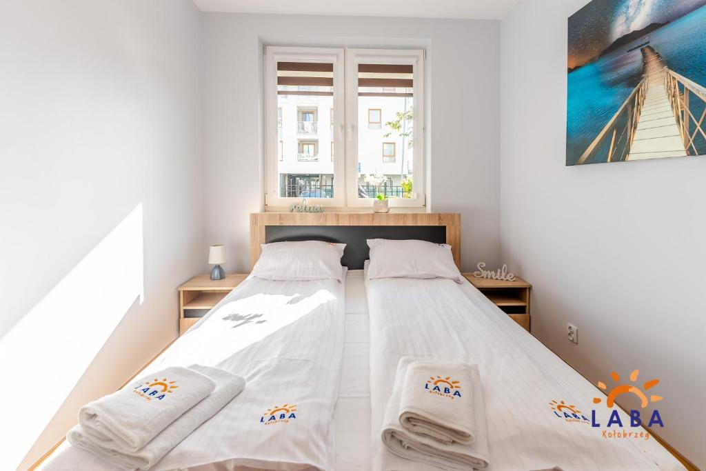 LABA Kołobrzeg Apartamenty BURSZTYNOWE z miejscami postojowymi - 9