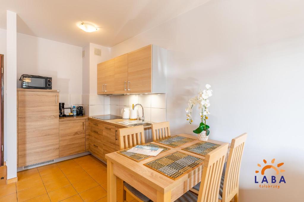 LABA Kołobrzeg Apartamenty BURSZTYNOWE z miejscami postojowymi - 17