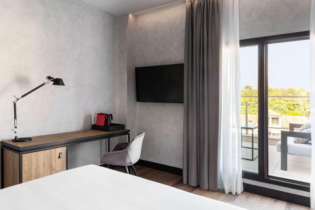 Radisson RED Madrid - Resim 30