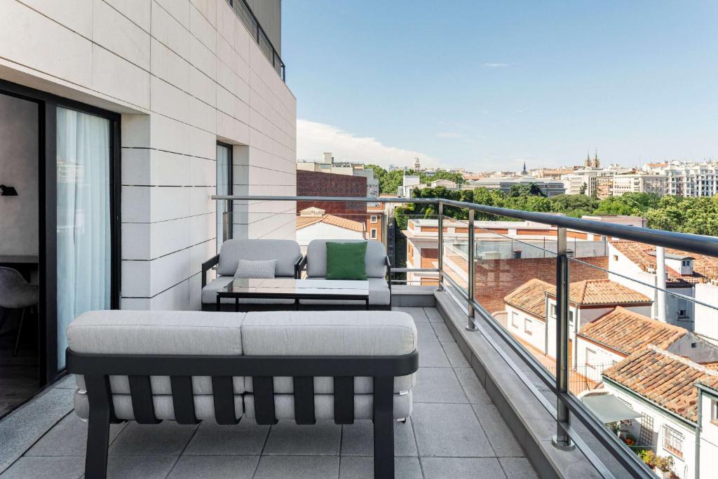 Radisson RED Madrid - Resim 32