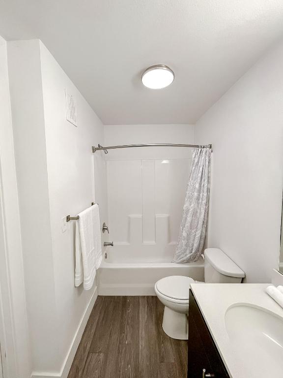 Sleepover Trendy Downtown Springfield Apartments - Appartement Met één Slaapkamer