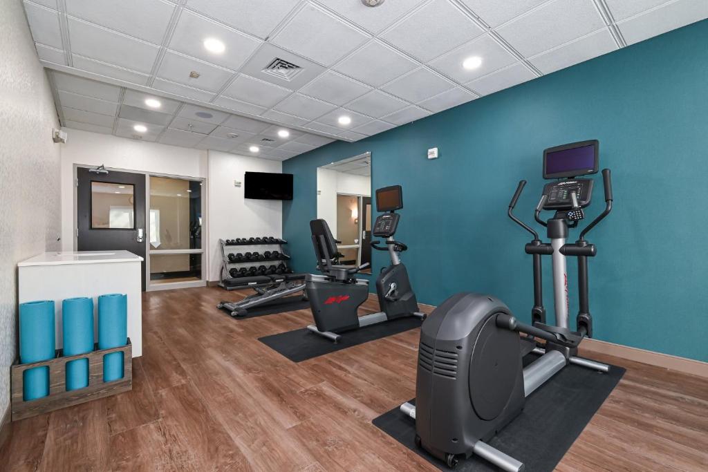 Holiday Inn Express Charlotte Southeast - Matthews by IHG photo
