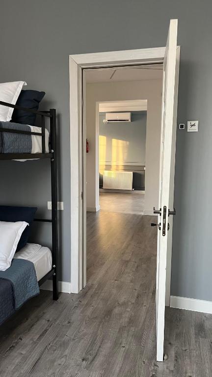 Express Inn - Habitación Con Literas Con Baño Privado
