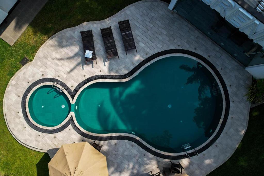 Bazén v ubytování Serenity Villa Dambulla nebo v jeho okolí
