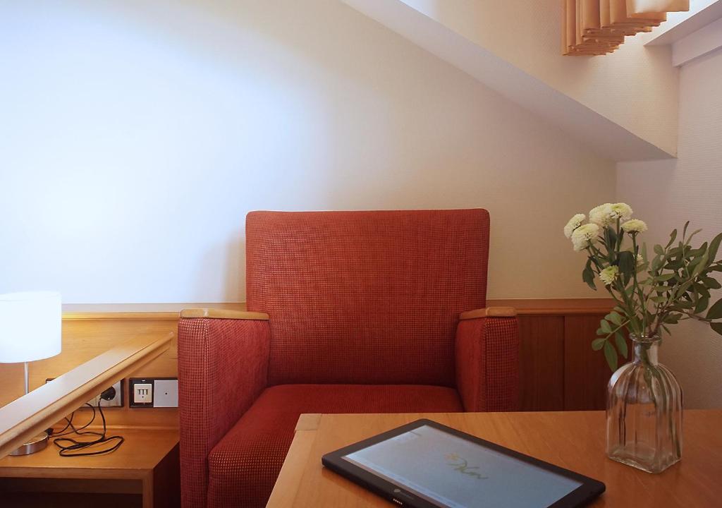 Posezení v ubytování Bergseele Privat- & Retreathotel Schwarzwald