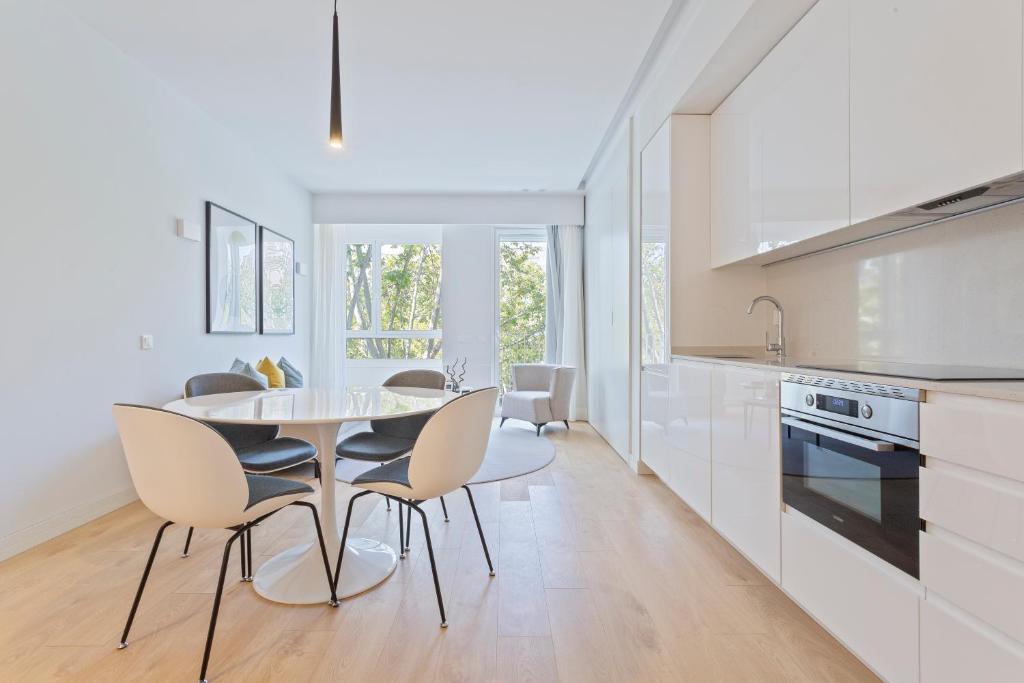 Uma Suites O'Donnell - Studio Apartment