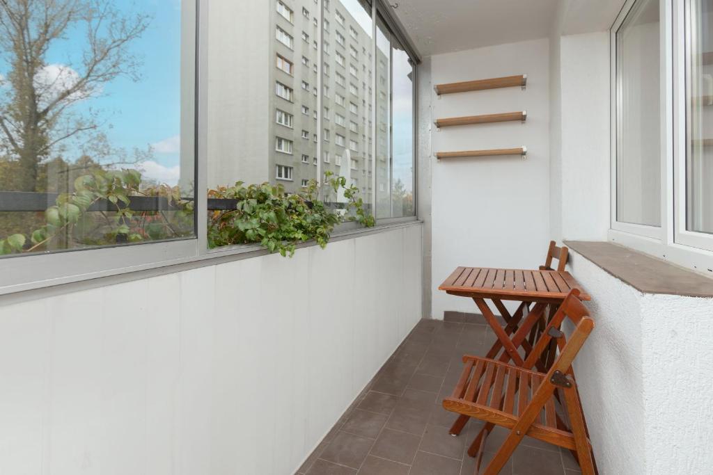 Balkón alebo terasa v ubytovaní Warsaw Magellana Apartment by Noclegi Renters