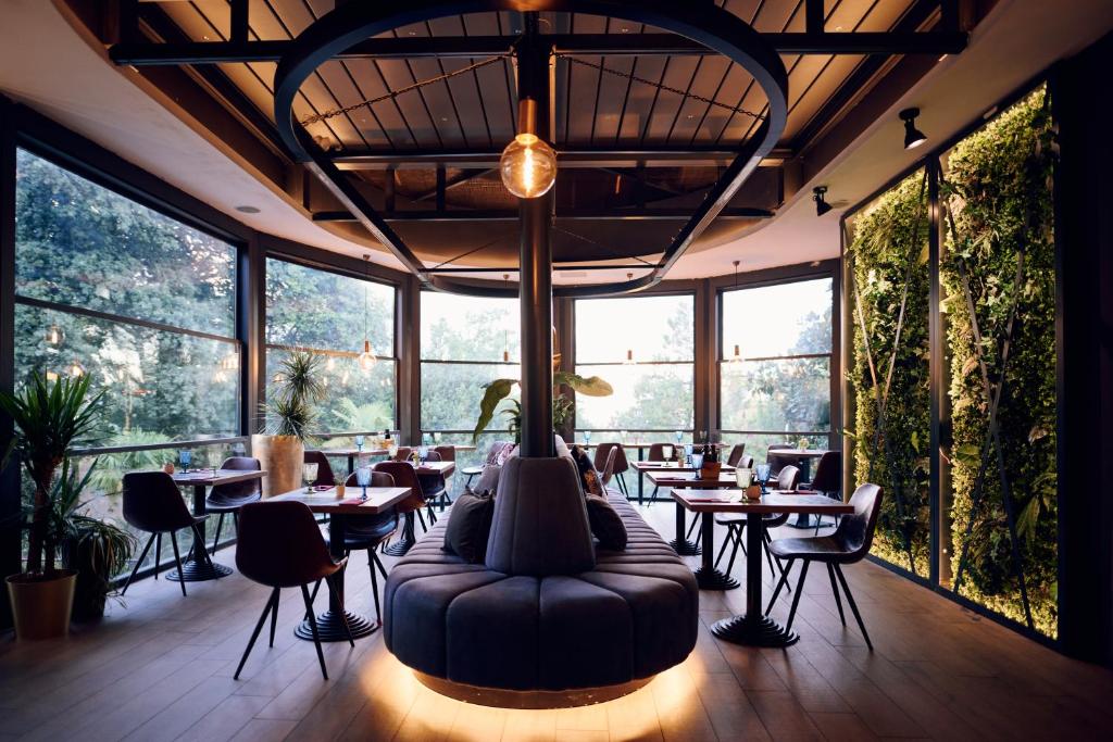 Hotel Paris - Resim 45