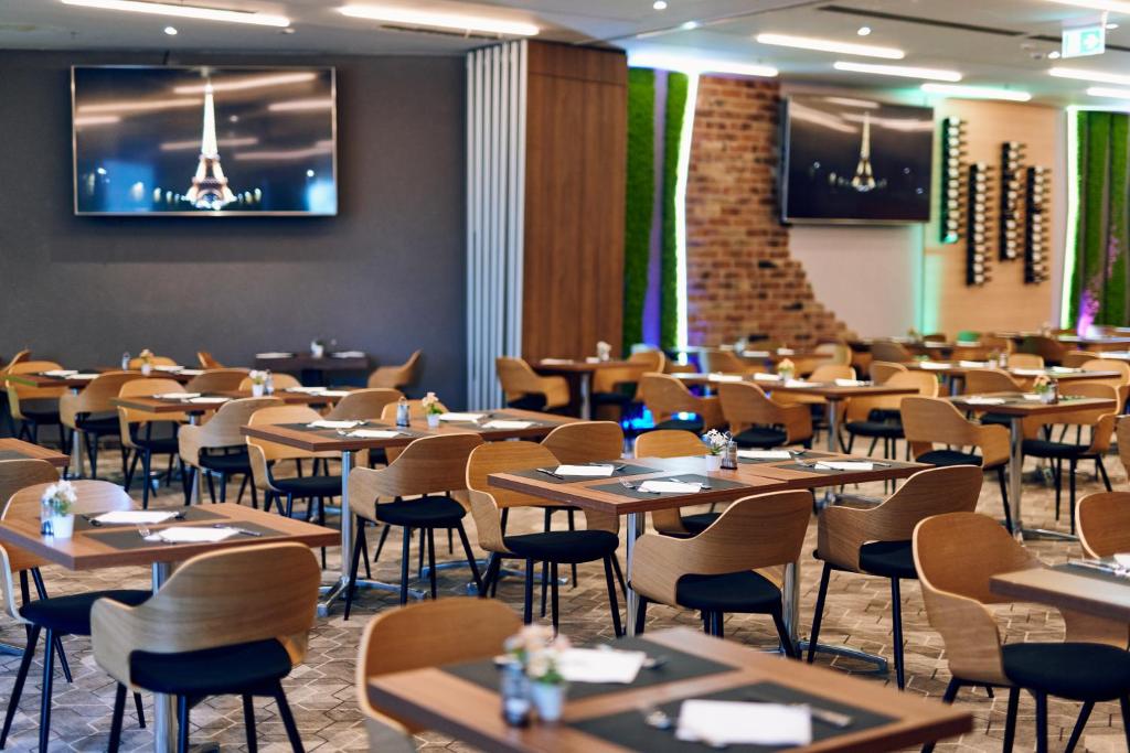 Restaurace v ubytování Hotel Paris