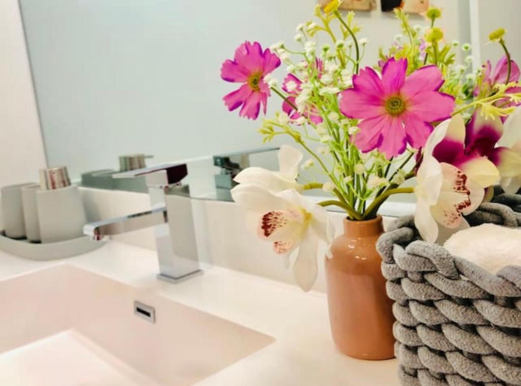 skyline mountain view Lodge up to 16 people - Resim 32