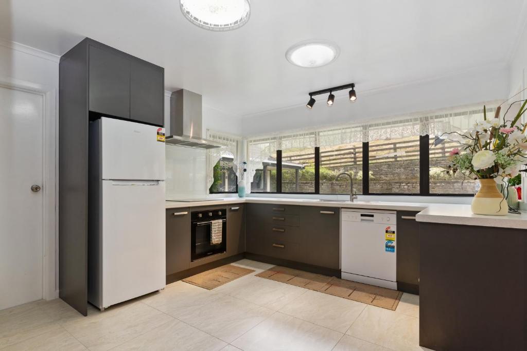 skyline mountain view Lodge up to 16 people - Resim 22