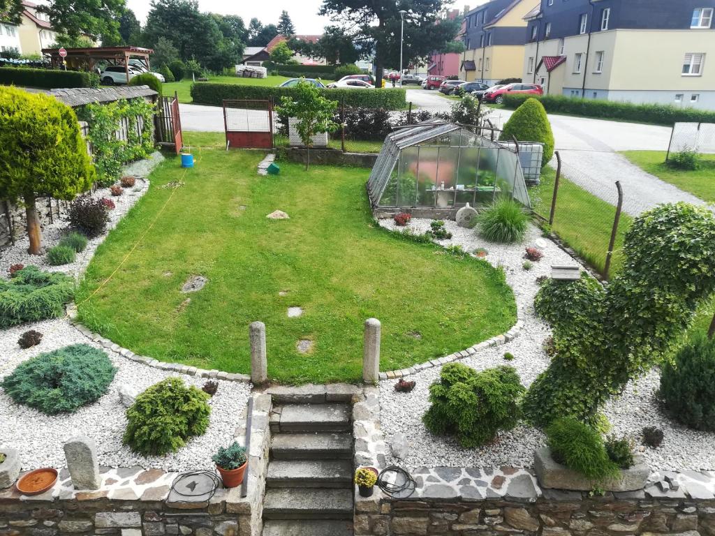 Zahrada ubytování apartmány Zak