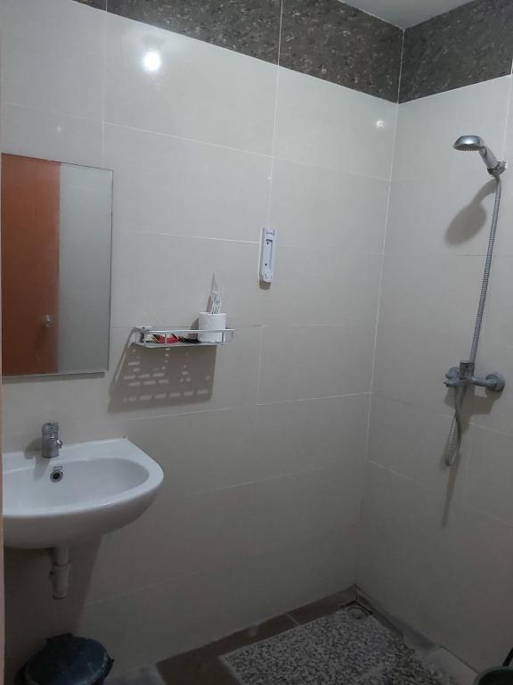 Hotel Larensia - Deluxe Twin Room