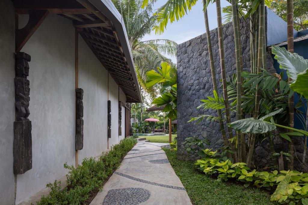 Blue Karma Village - 13