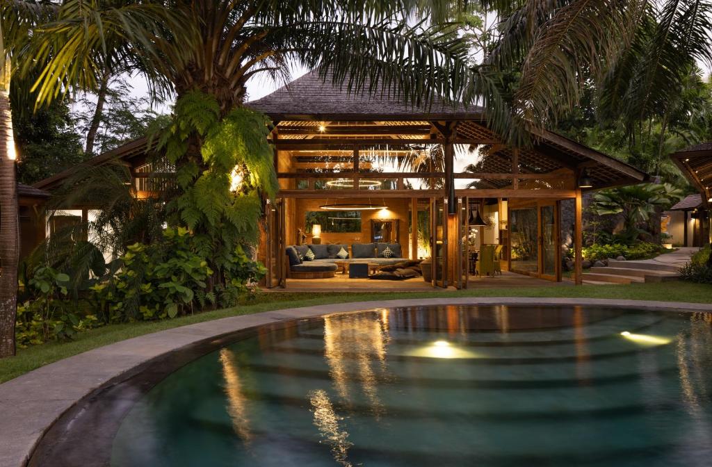 Blue Karma Village - 18