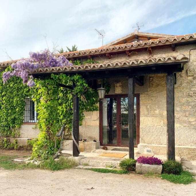Zahrada ubytování Casa rural La Casona de Monterrey