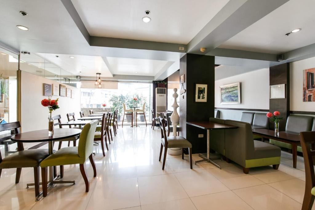 Posezení v ubytování Festive Hotel Makati
